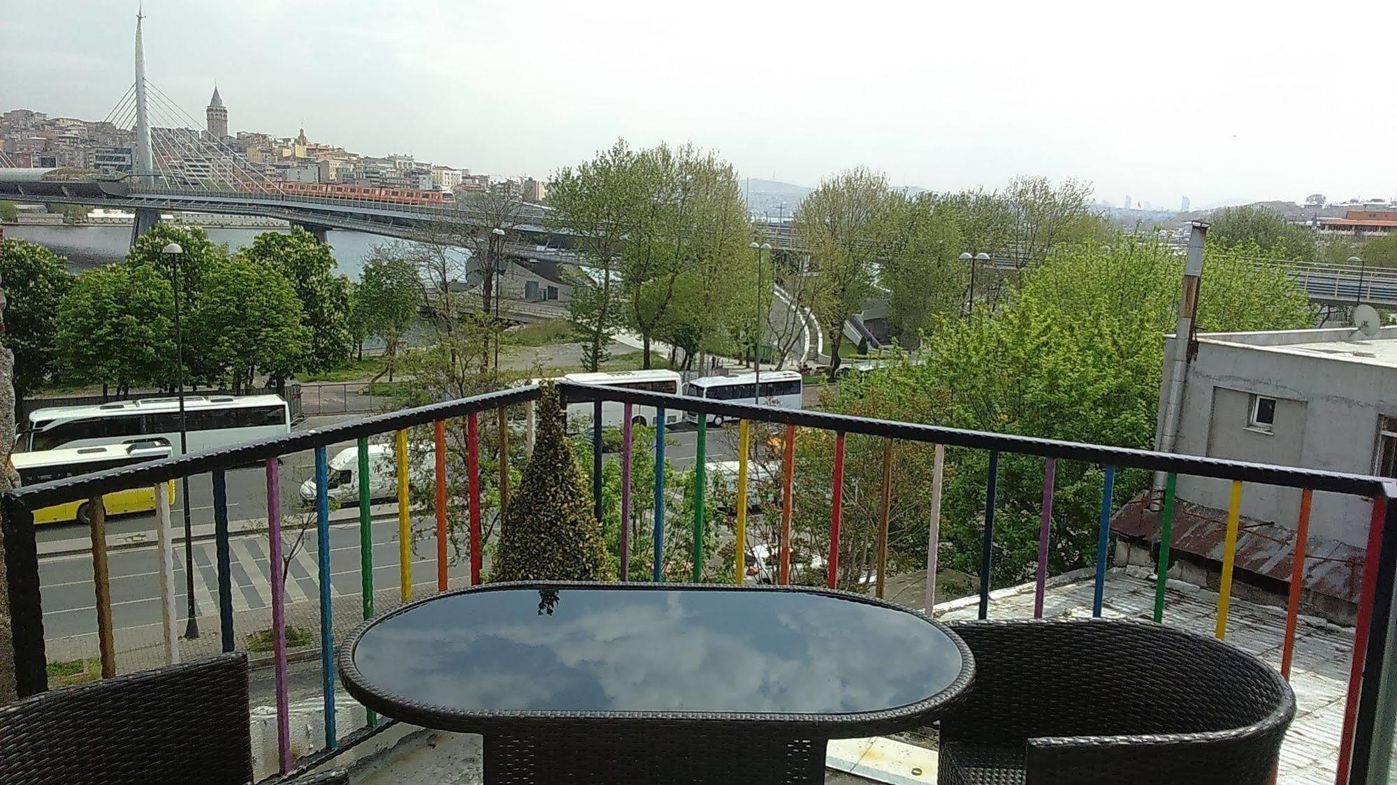איסטמבול Diyar Budget Hotel מראה חיצוני תמונה